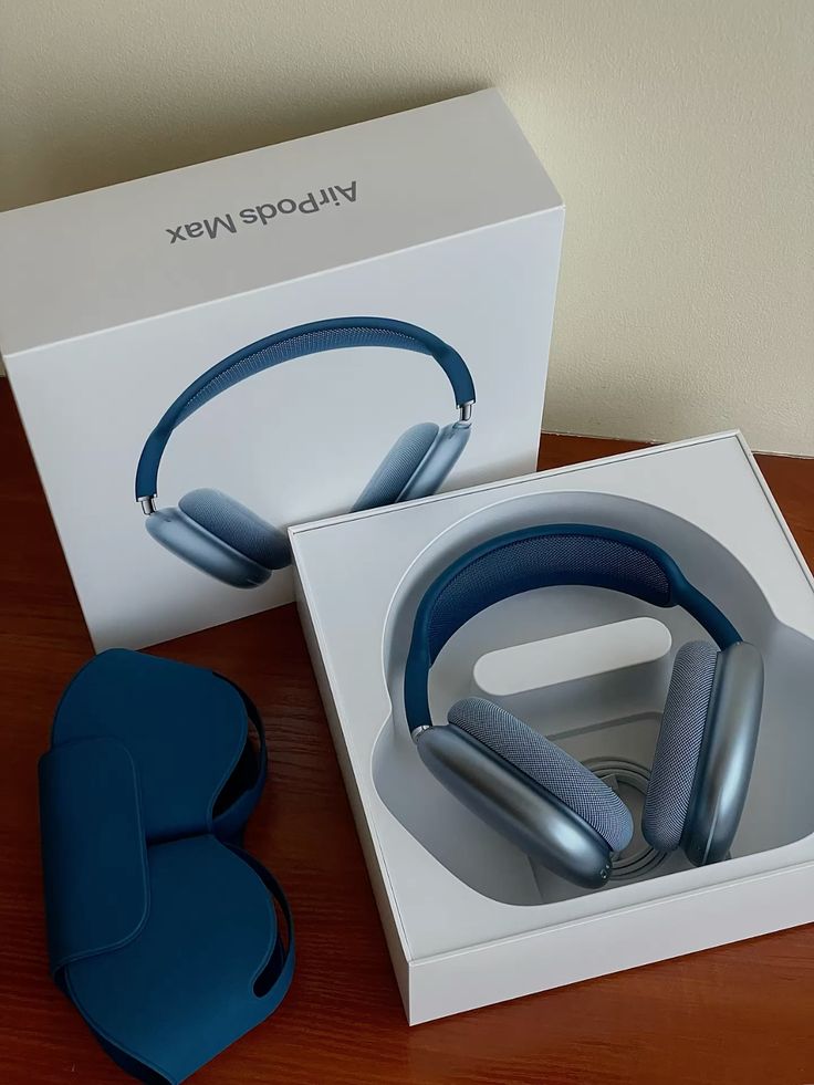 Airpods Max - Premium Over Ear Wireless Bluetooth Headphones With High Fidelity Audio Active Noise Cancellation And Luxurious Comfort Fit